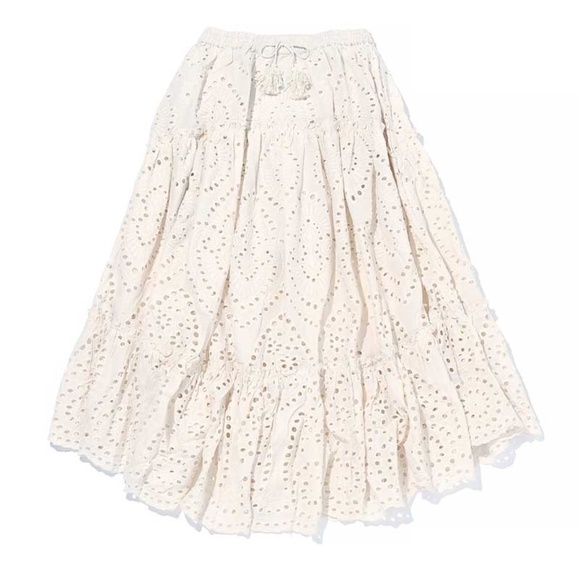 BOHO CHIC Eyelet Maxi skirt - Picture 6 of 7